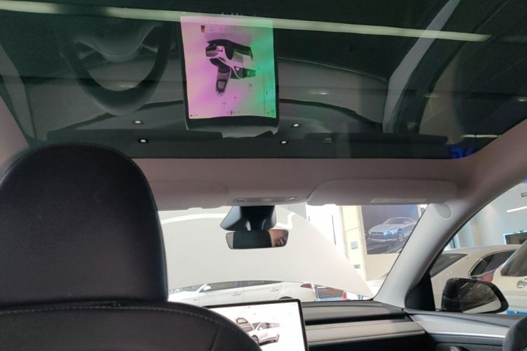 Tesla Model Y 2024 #18 Tesla Model Y 2024 immagine di auto #18
