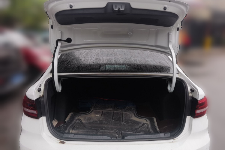 Volkswagen Lavida 2026 immagine di auto #17