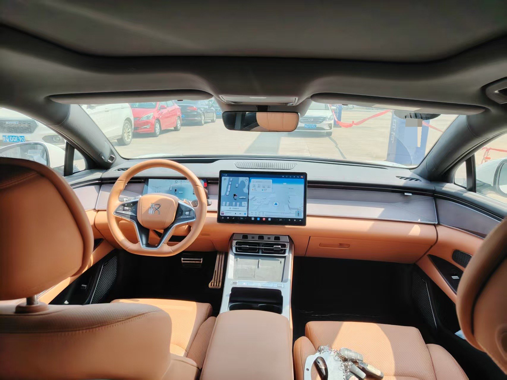 BYD HanL 2025 car image #4