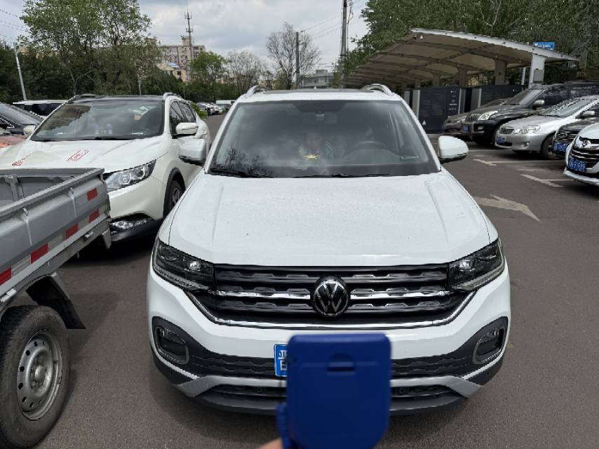 Volkswagen Tacqua 2022 car image #2