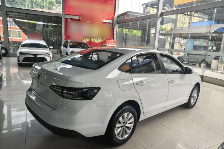Volkswagen Lavida 2026 car image #6