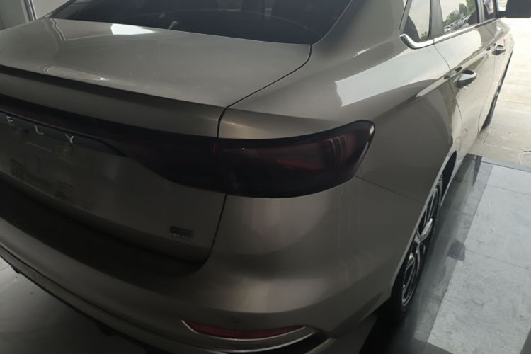 GEELY Emgrand 2022 #8 GEELY Emgrand 2022 car image #8
