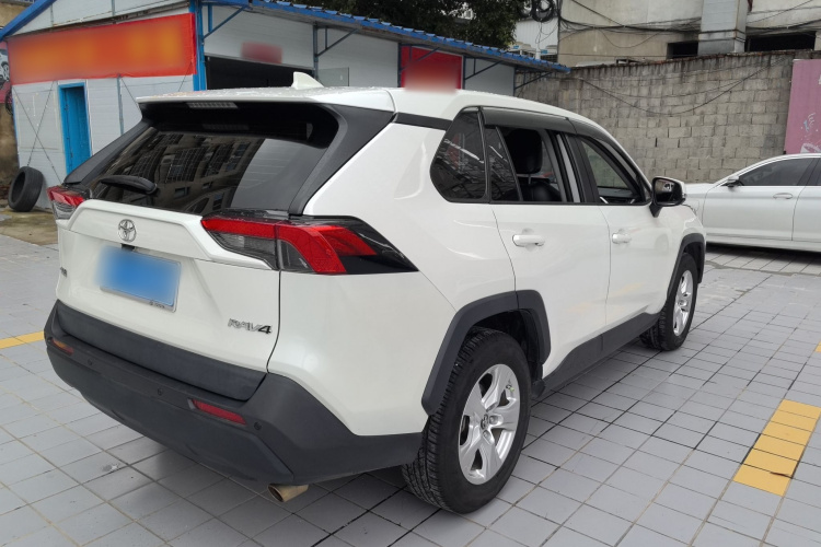Toyota RAV4 2020 imagem de carro #5