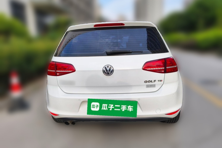 Volkswagen Golf 2015 car image #6