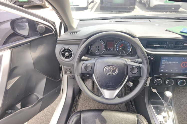 Toyota Corolla 2019 car image #12