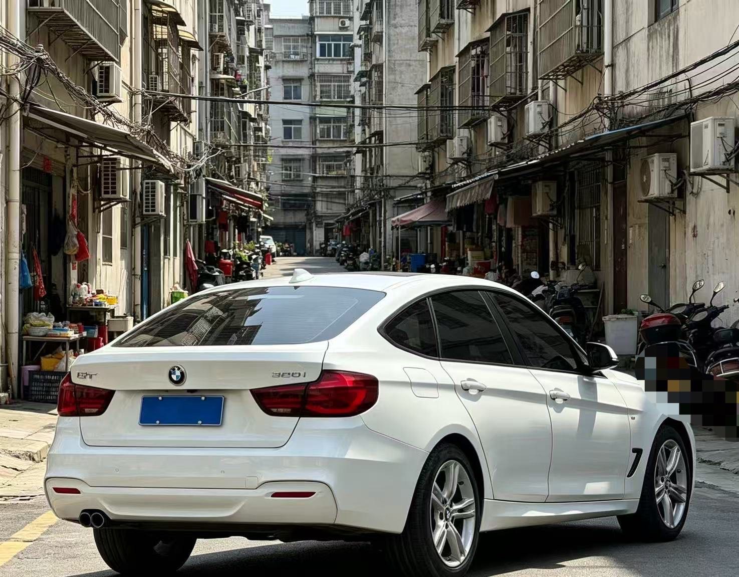 BMW 3 Series GT 2021 #5 BMW 3 Series GT 2021 car image #5