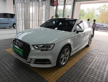 Audi A3 2019 Audi A3 2019 immagine di auto