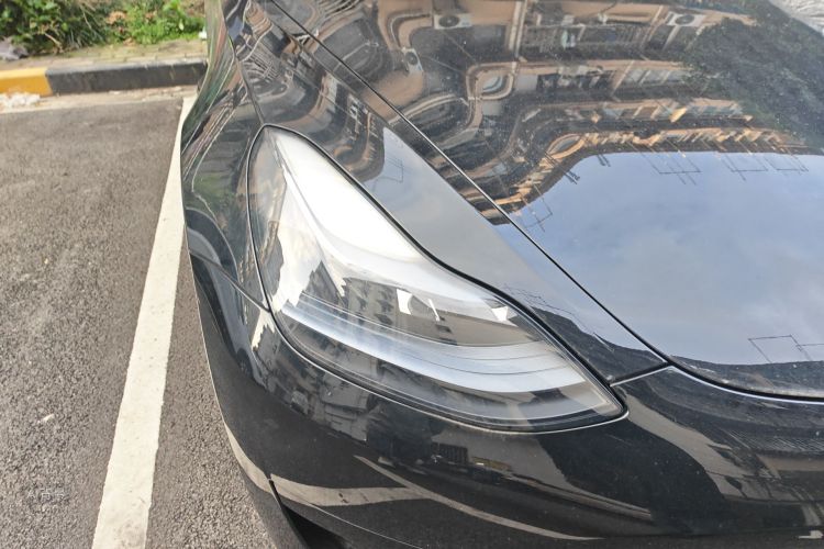 Tesla Model 3 2023 car image #8
