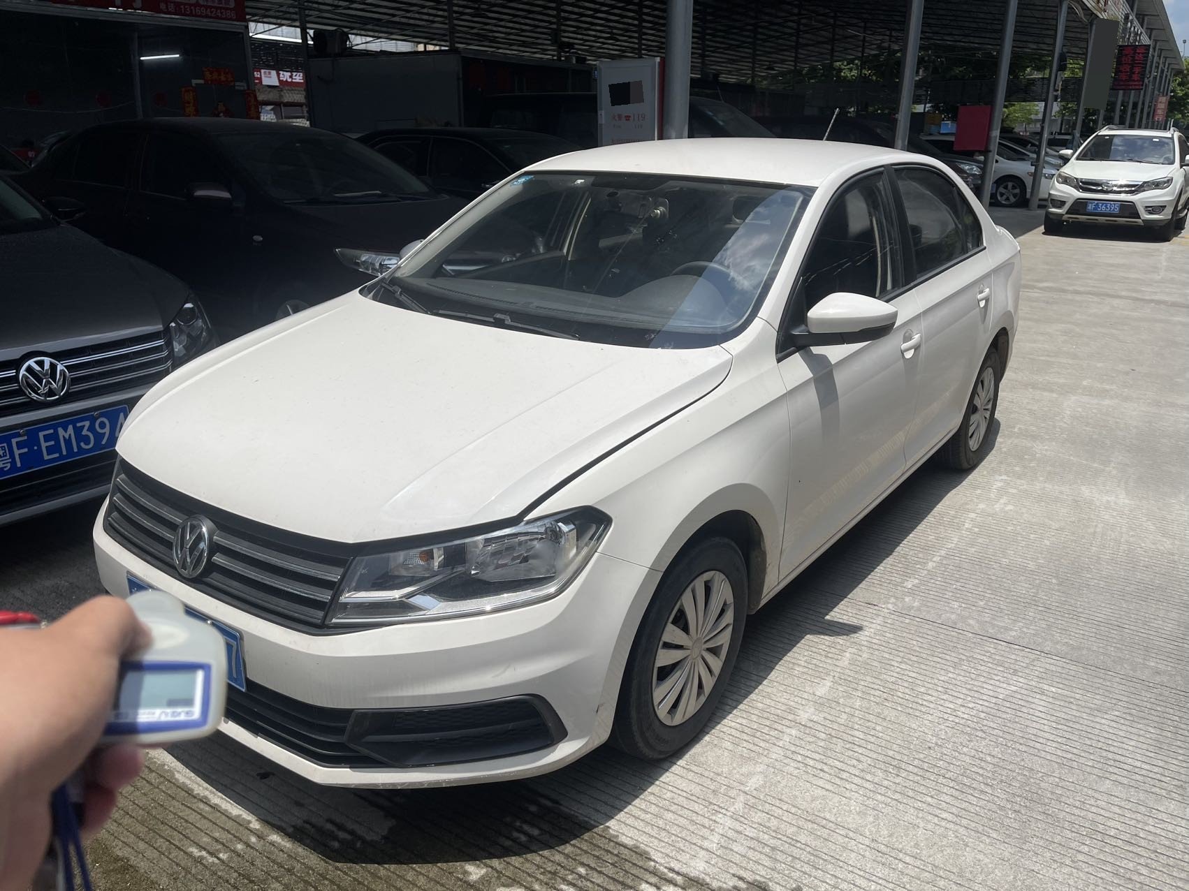 Volkswagen Santana 2020 car image 