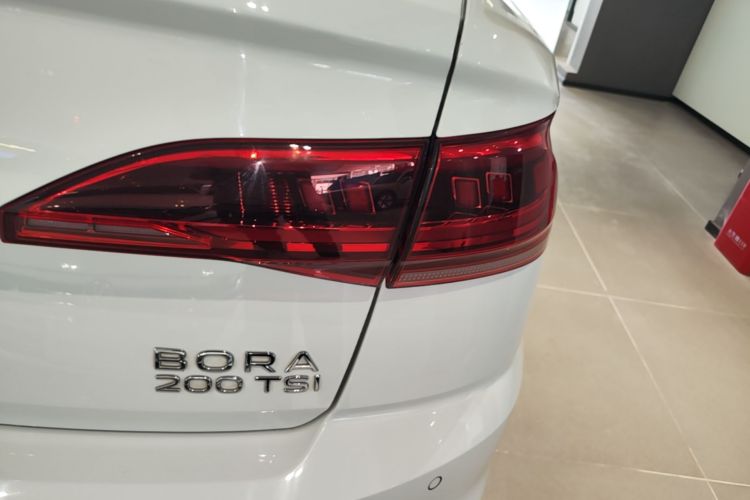 Volkswagen Bora 2023 car image #8