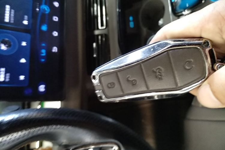 BYD Han 2023 car image #14