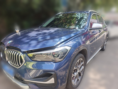 BMW X1 2022 صورة سيارة 