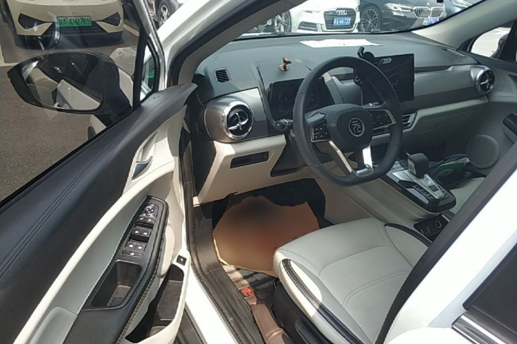 BYD Yuan Pro 2022 изображение автомобиля #16