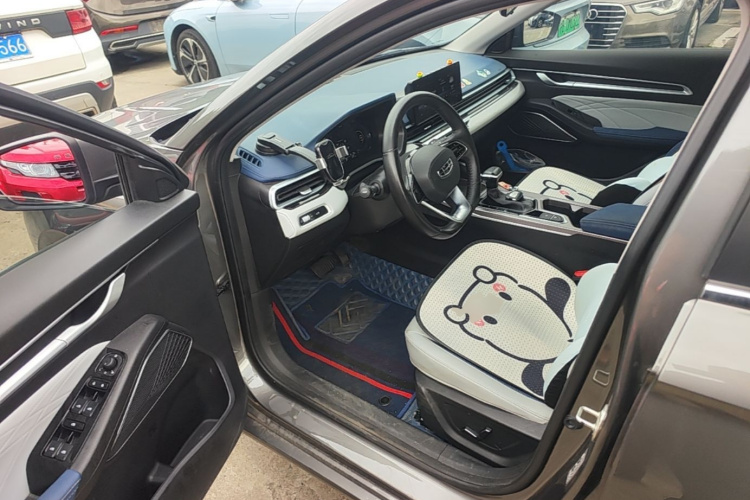 GEELY Emgrand 2021 #16 GEELY Emgrand 2021 car image #16
