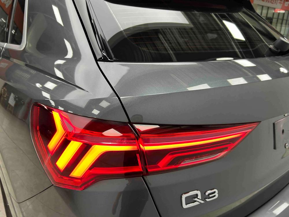 Audi Q3 2023 #8 Audi Q3 2023 car image #8