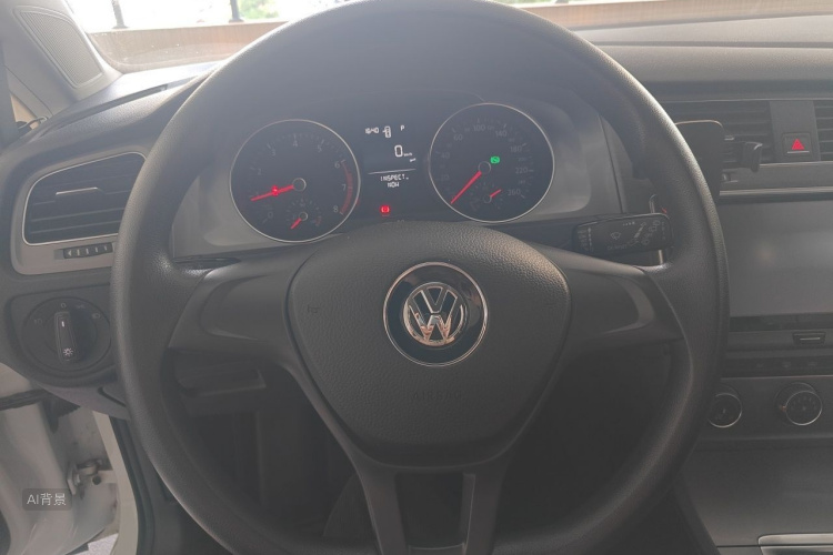 Volkswagen Golf 2015 car image #12