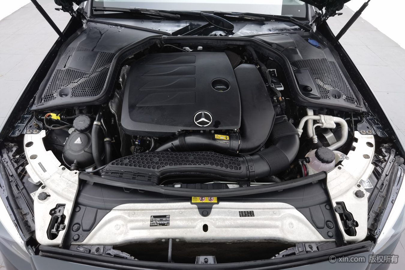 Mercedes-Benz C Class 2021 car image #18