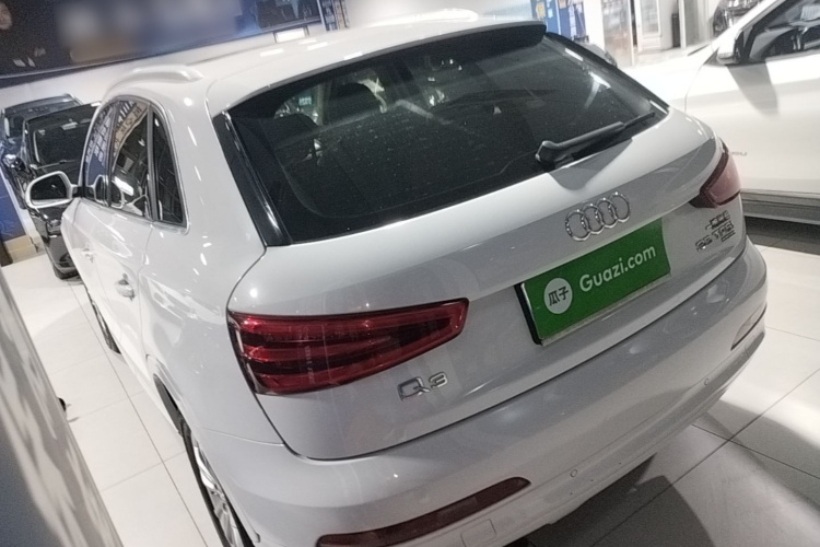 Audi Q3 2015 #5 Audi Q3 2015 car image #5
