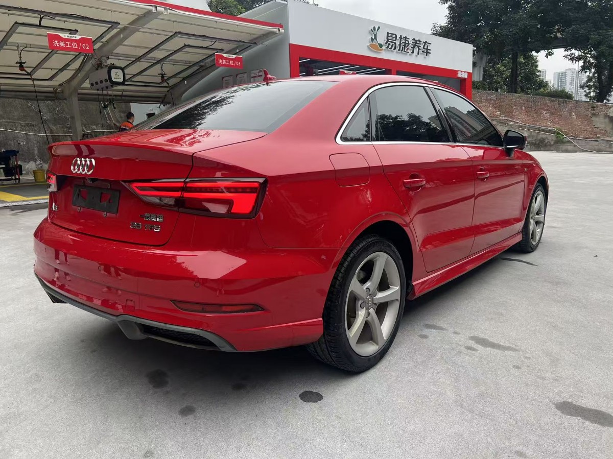 Audi A3 2018 صورة سيارة #9