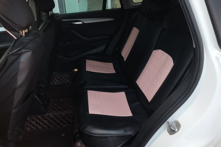BMW X1 2017 immagine di auto #17