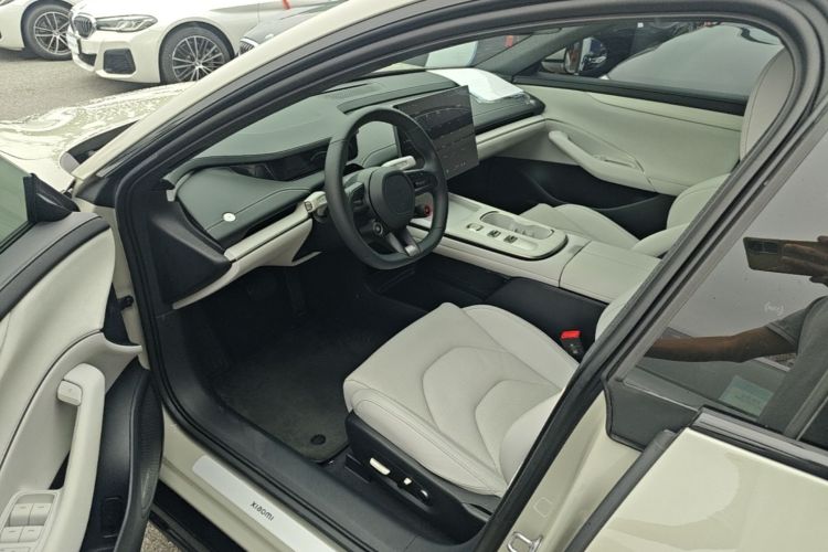 MI SU7 2025 car image #15