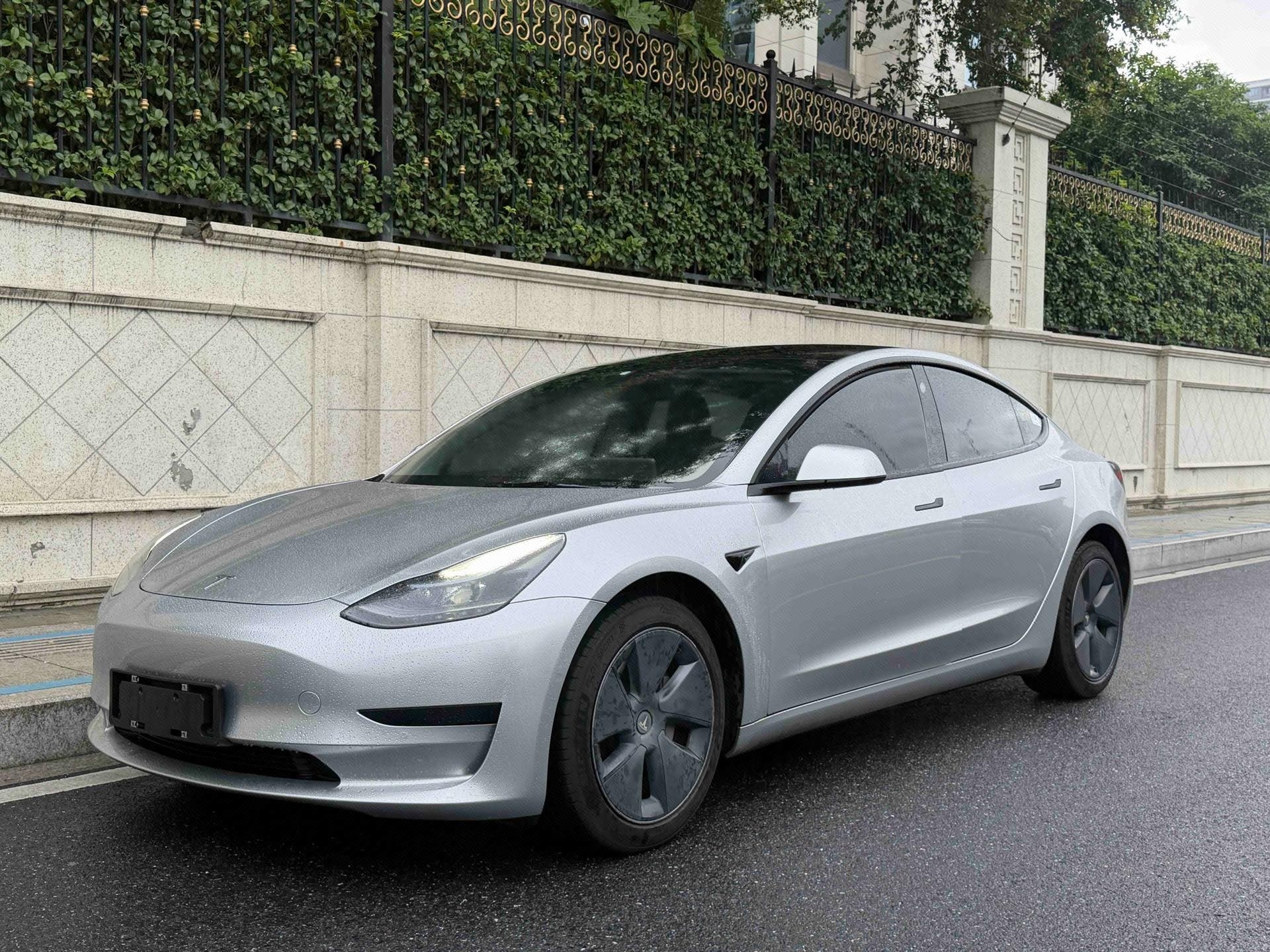 Tesla Model 3 2021 Tesla Model 3 2021 car image