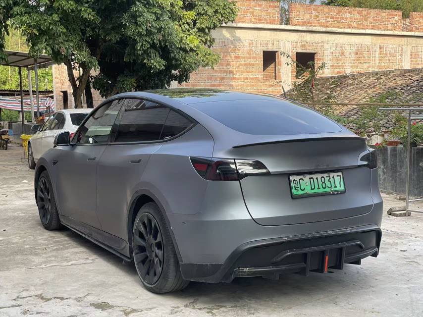 Tesla Model Y 2021 #4 Tesla Model Y 2021 car image #4
