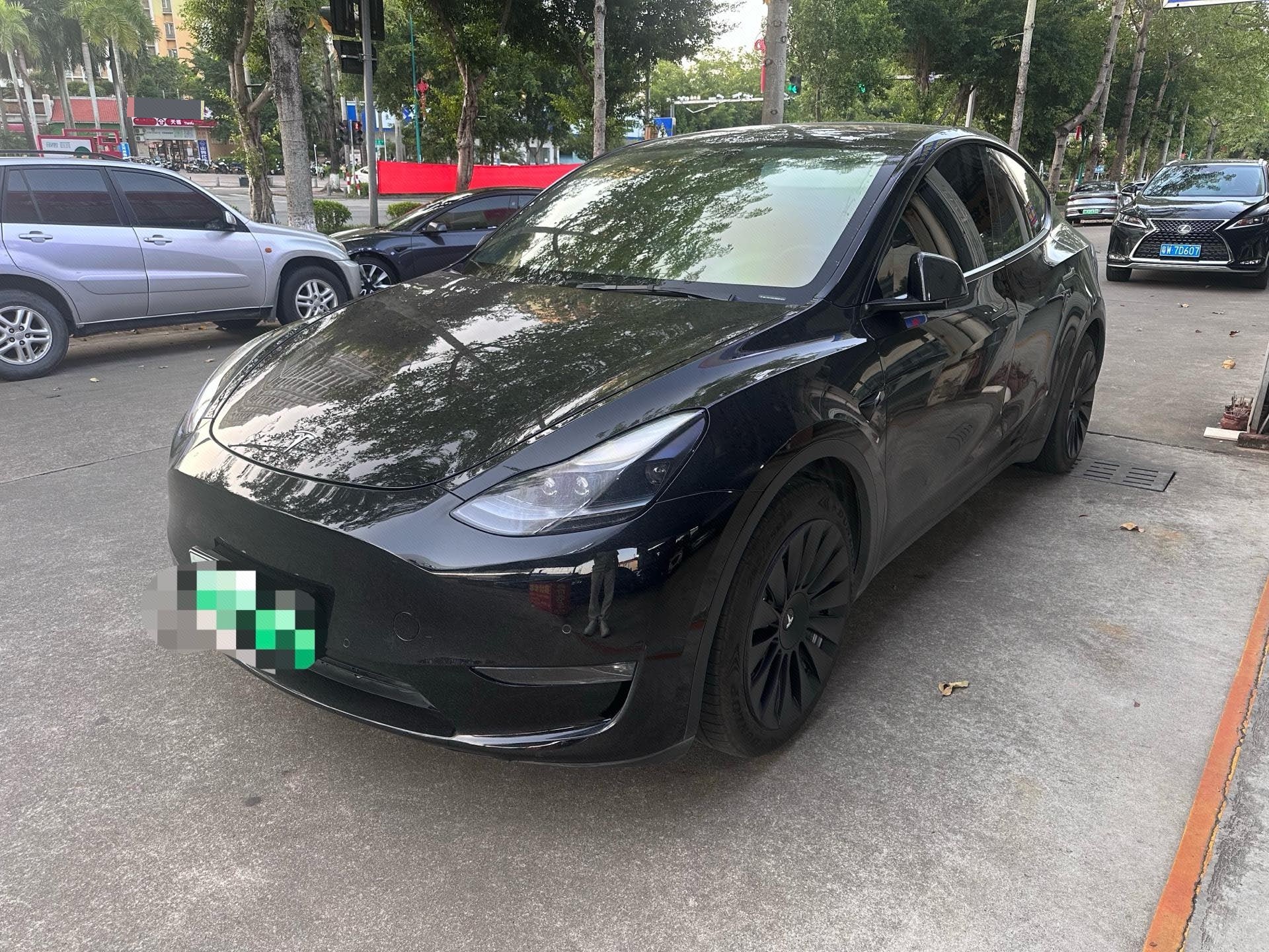 Tesla Model Y 2021 car image 