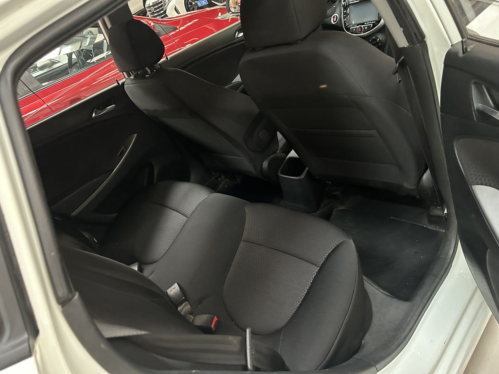 GEELY Vision X6 2019 #5 GEELY Vision X6 2019 car image #5