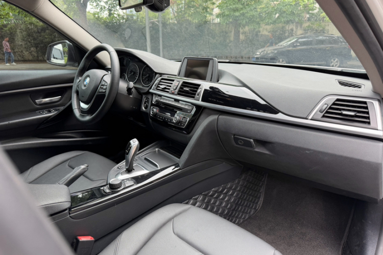 BMW 3 Series 2017 #14 BMW 3 Series 2017 immagine di auto #14