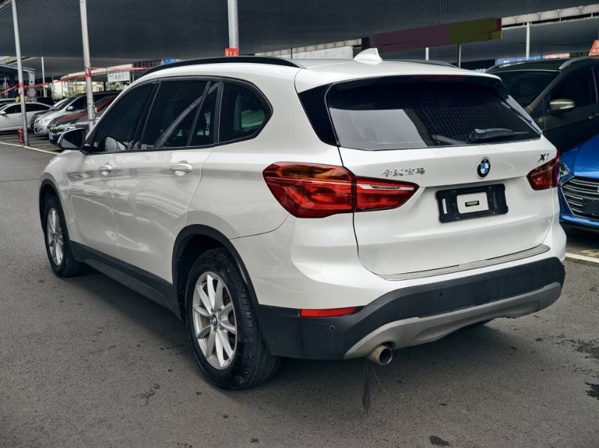 BMW X1 2017 #4 BMW X1 2017 صورة سيارة #4