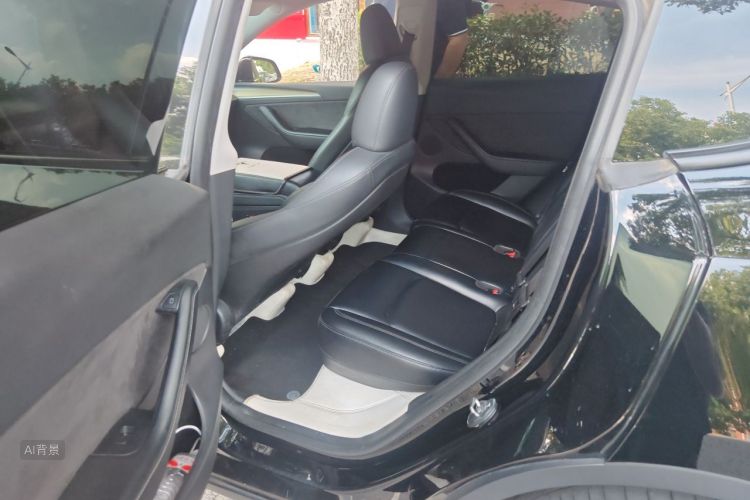 Tesla Model Y 2023 #19 Tesla Model Y 2023 car image #19