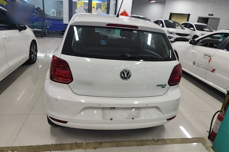 Volkswagen Polo 2018 car image #6