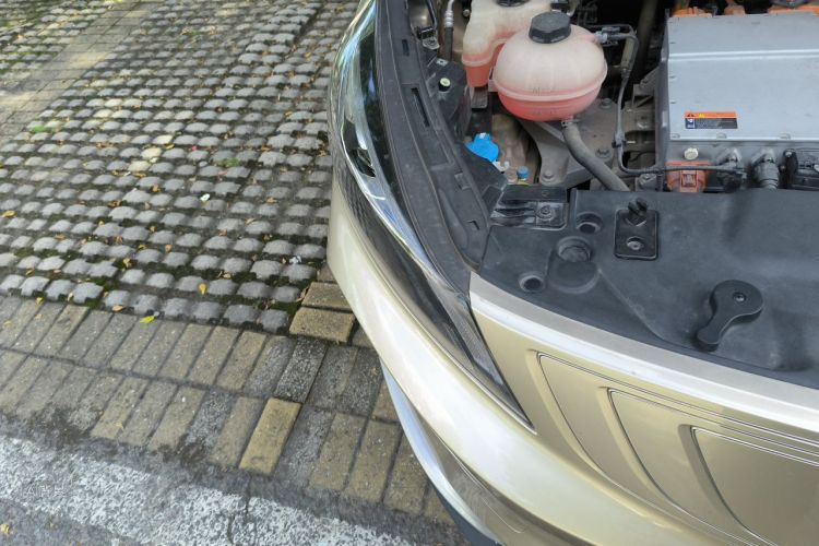 GEELY Emgrand GSe 2019 car image #8