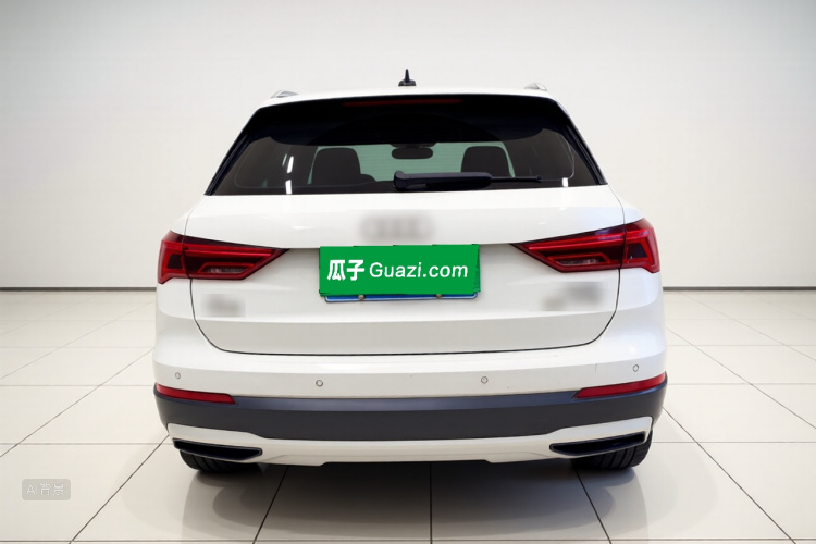 Audi Q3 2021 car image #6