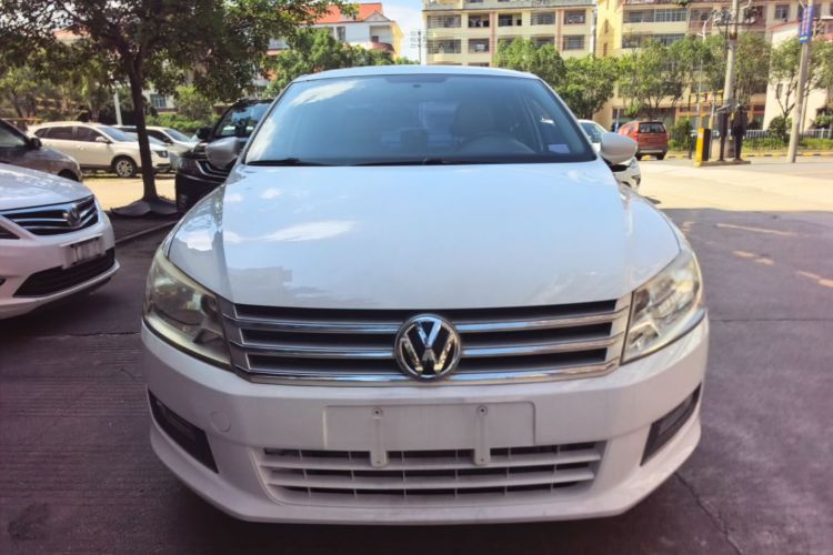 Volkswagen Santana 2015 car image #3