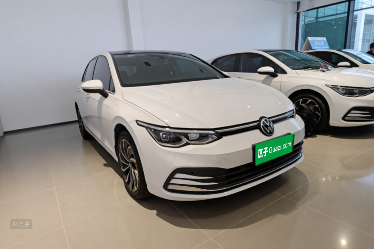 Volkswagen Golf 2024 car image #4