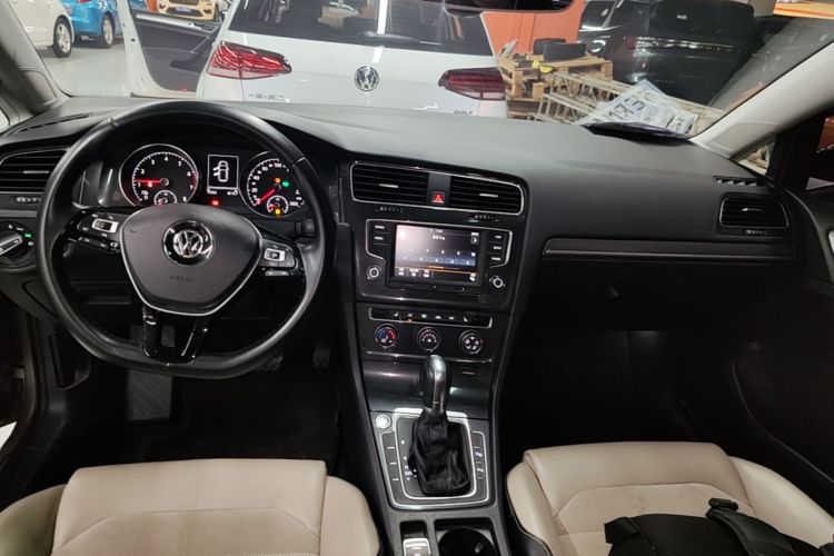 Volkswagen Golf 2018 #17 Volkswagen Golf 2018 car image #17