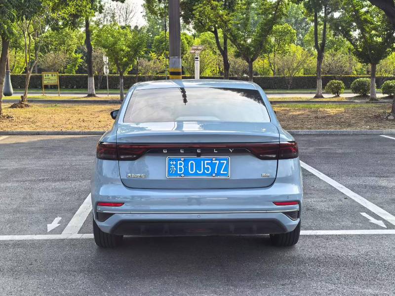 GEELY Emgrand 2024 #8 GEELY Emgrand 2024 car image #8