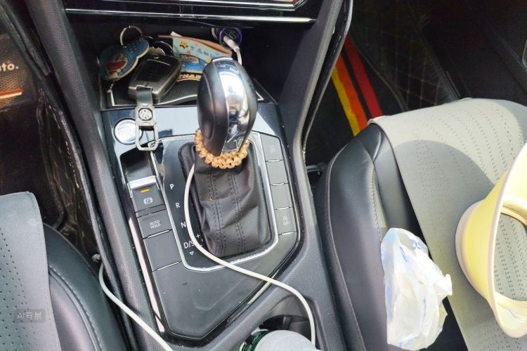 Volkswagen Tharu 2020 car image #16