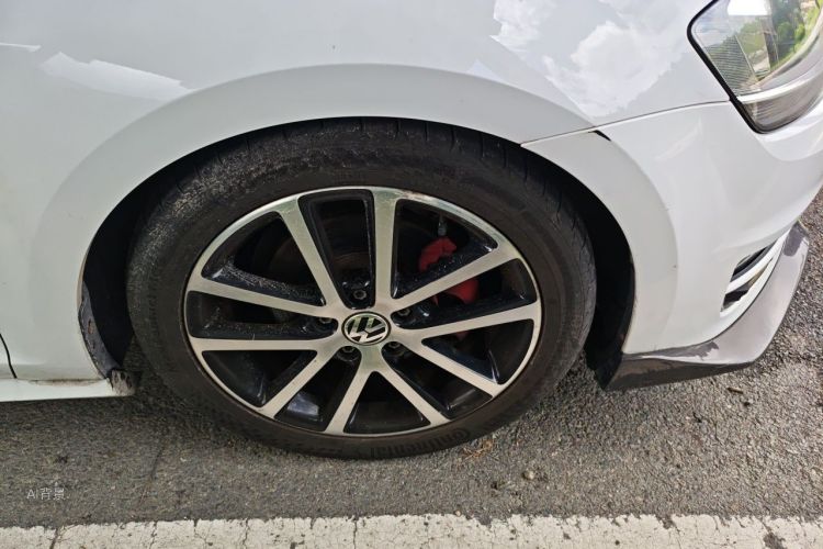 Volkswagen Golf 2015 car image #9