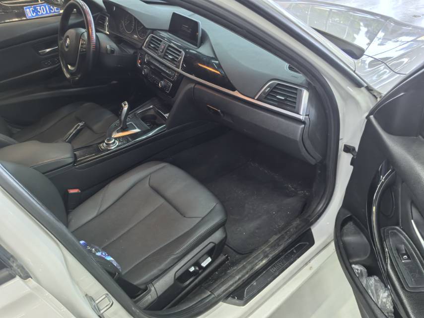 BMW 3 Series 2016 #6 BMW 3 Series 2016 car image #6