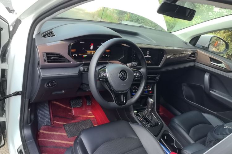 Volkswagen Tharu 2022 #10 Volkswagen Tharu 2022 immagine di auto #10