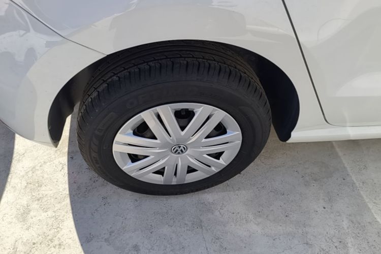 Volkswagen Polo 2019 #10 Volkswagen Polo 2019 car image #10