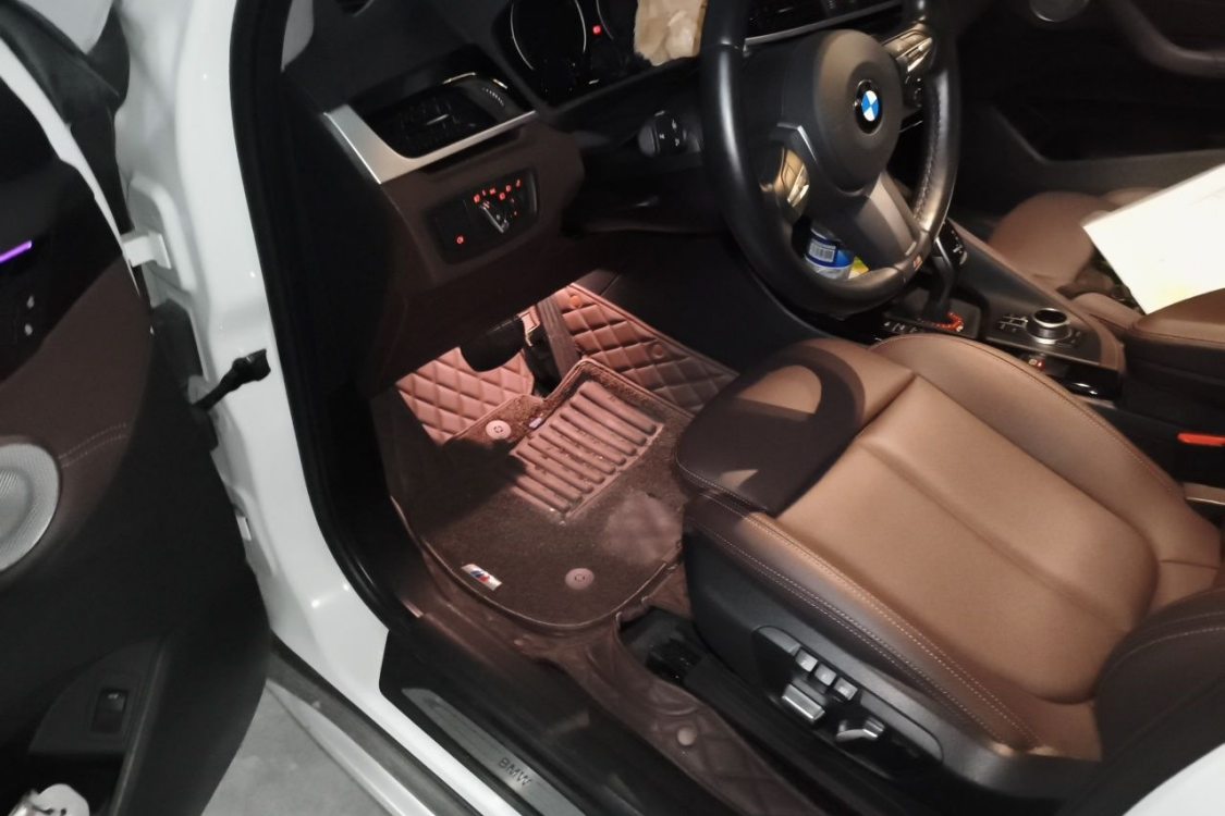 BMW X1 2021 car image #23