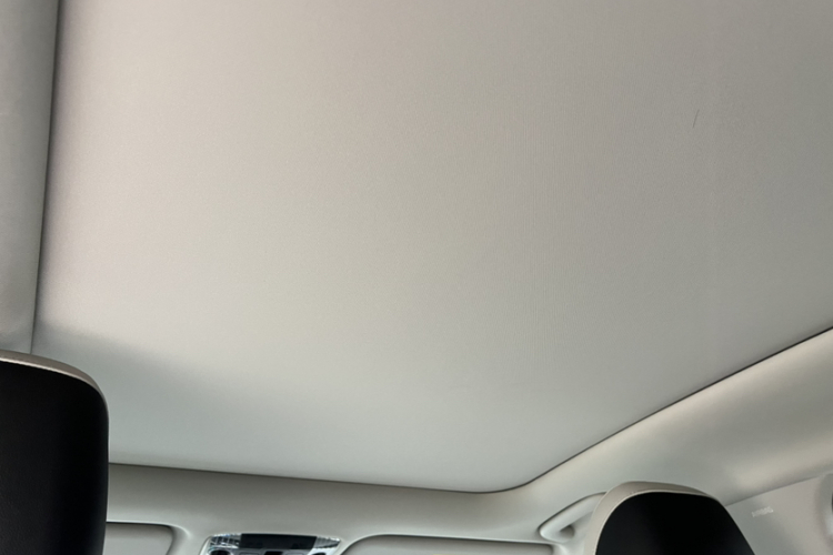 Kia Sportage 2025 immagine di auto #20