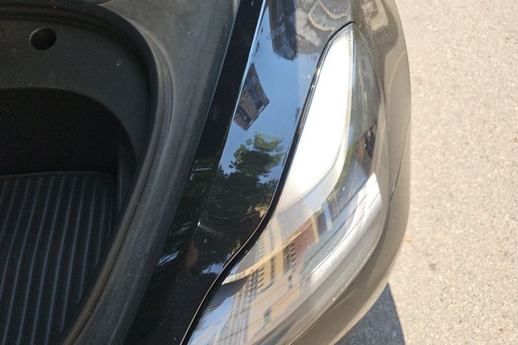Tesla Model 3 2021 immagine di auto #24