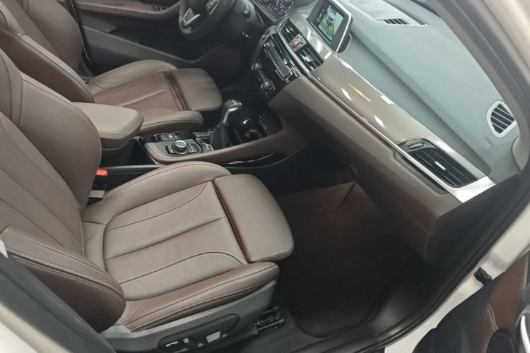 BMW X1 2018 car image #24