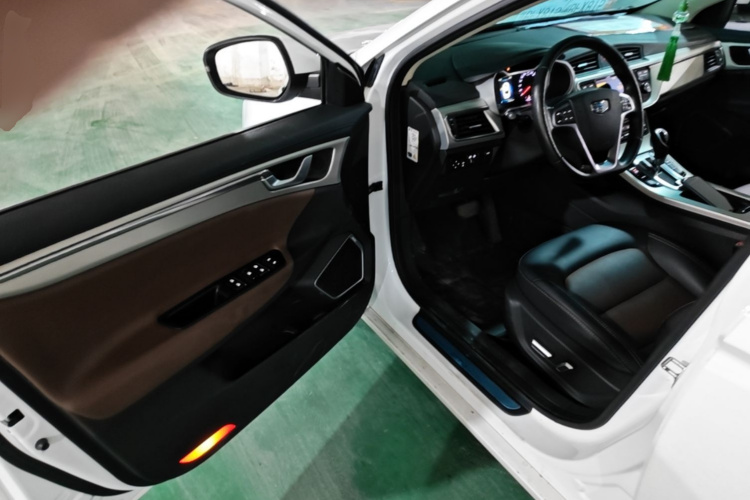 GEELY Emgrand GL 2017 car image #16
