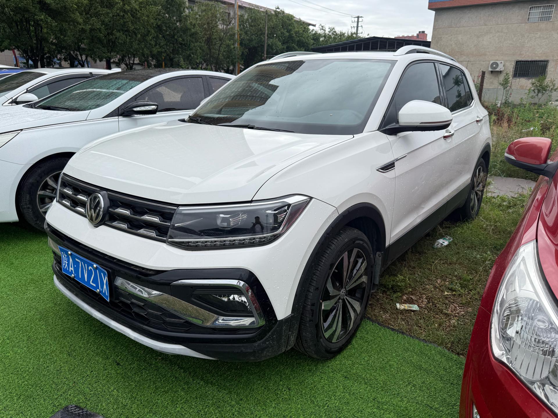 Volkswagen T-Cross 2019 Volkswagen T-Cross 2019 car image